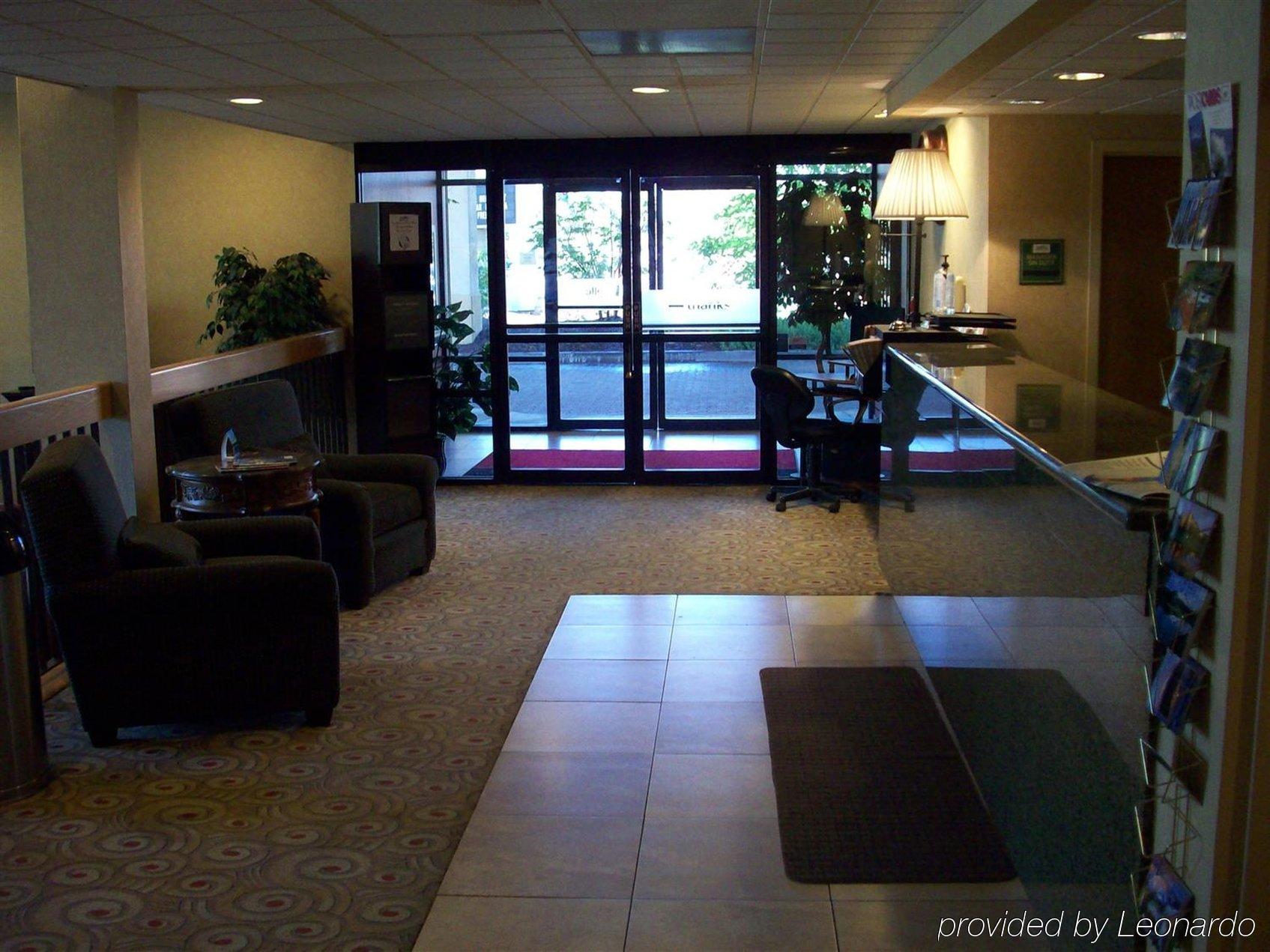Red Lion Inn & Suites Deschutes River - Bend Exteriér fotografie